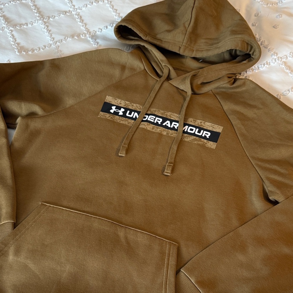 Under Armour Men's Brown Hoodie